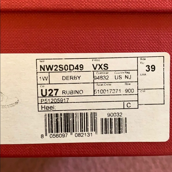 ⚡️FLASH SALE MUST GO ⚡️Valentino Oxfords - Picture 7 of 9